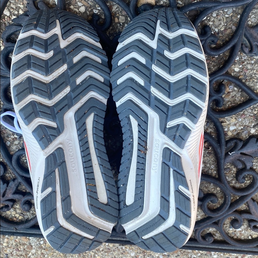 Saucony Light Tan Running Shoes - Picture 7 of 8